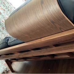 革のBLACKソファ