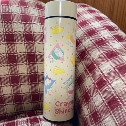 新品　クレヨンしんちゃん　保温瓶