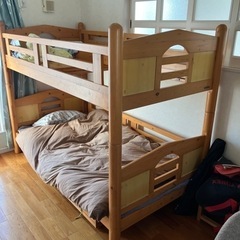 【商談中】木目の美しい、通気性バツグンすのこ2段ベッド