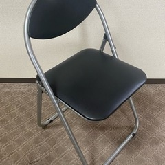 パイプ椅子　4脚セット　折りたたみ椅子　パイプチェア