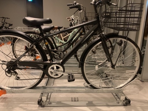 【受付終了】美品 自転車 クロスバイク 6段