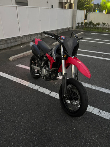 dトラッカー