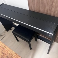 美品 電子ピアノ ペダル付き Roland F-110 おまけ楽譜付き 引き取り限定