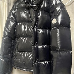 GUCCIメッセンジャーバック、モンクレール ダウン黒