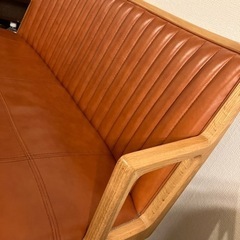 ケユカ 革張りベンチ 8万円