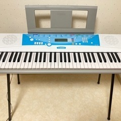 キーボードピアノ　YAMAHA