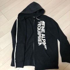 暖かいです　North face フルジップパーカー裏起毛　XL