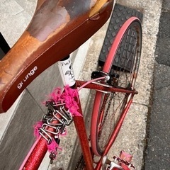 赤 ピスト ストラトス