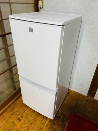 SHARP 2ドア137L冷蔵庫 SJ-14E4-KP 美品です！