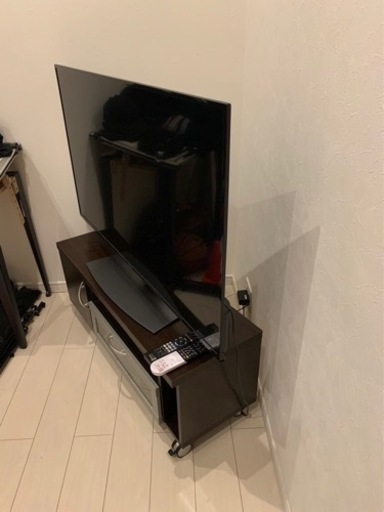 50インチ液晶テレビ、テレビ台、Blu-ray付き