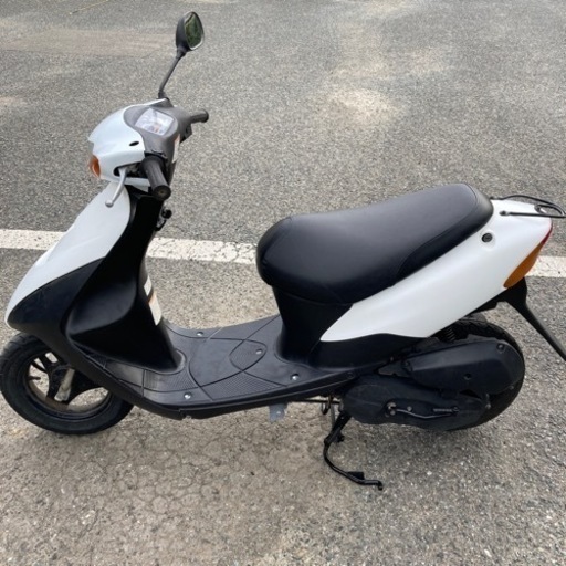 お譲り先決定しました。スズキ レッツ2 白 2スト 軽メンテ 普通に