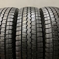 ハイエース　スタッドレスタイヤ2024年バリ溝　 DUNLOP ユーズドさん専用 バリ溝 DUNLOP WINTER MAXX SV01 195/80R15 107/105L LT 15インチ