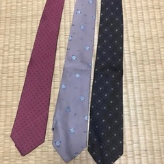 正絹ネクタイ　三本セット　ピンク系　500円