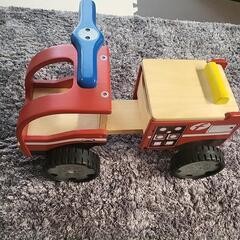 乗り物玩具(消防車)