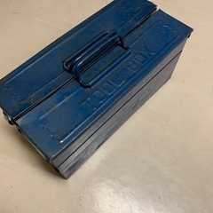 中古　鉄製ツールボックス