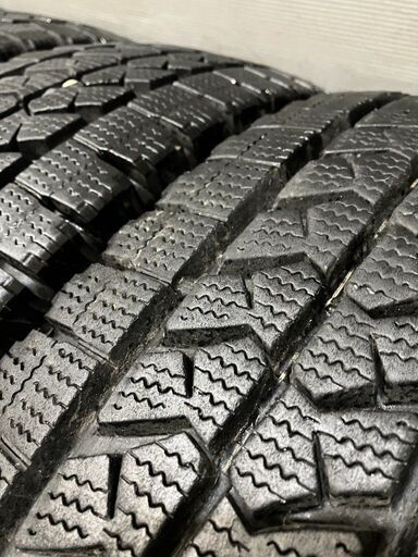 BS BLIZZAK W979 205/85R16 117/115L LT 16インチ ライトトラック用