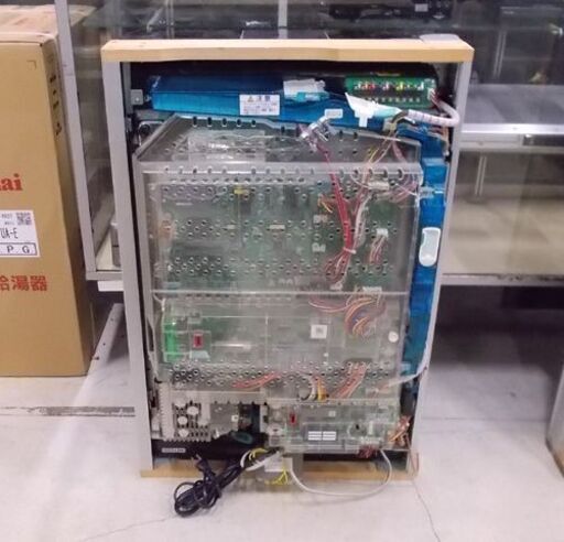 CR北斗の拳金色CVJ パチンコ台 実機 1/179.55 100V 家庭用 通電のみ