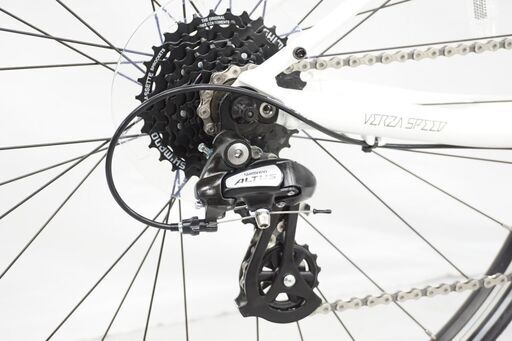 FELT 「フェルト」 Verza Speed 50 2022年モデル クロスバイク 
