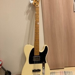 FENDER SQUIER エレキベース＋VOXベースアンプ