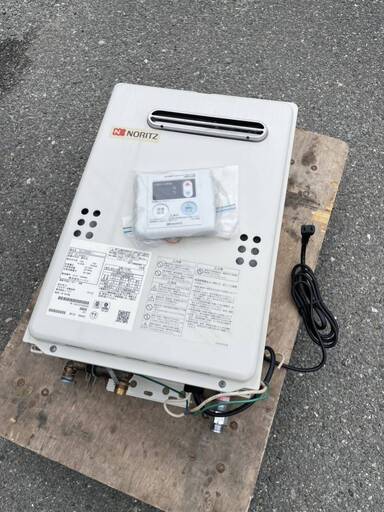 ■中古品 ノーリツ 20号 ガス給湯器 給湯専用 Q-2039WS-1 都市ガス用 (リモコン付) 2019年 動作問題なし■