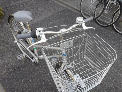 中古自転車１０７７　２７インチ　３段ギヤ　LEDダイナモライト 中古自転車2427 27インチ 3段ギヤ ダイナモライト