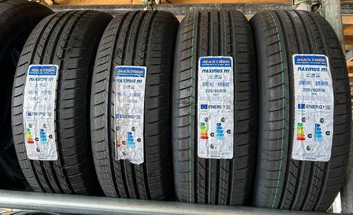 205/60R16⭐工賃込み！新品未使用！ノア、ヴォクシー、プリウスα、ステップワゴン、アクセラスポーツ、レガシーB4、SX4等に！MAXTREK製サマータイヤ入荷しました