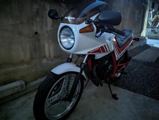 ホンダ　CBX125F