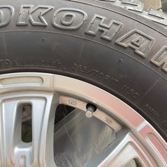 265/70R17 スタッドレスタイヤ　プラド　サーフ　FJ
