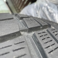 265/70R17 スタッドレスタイヤ　プラド　サーフ　FJ