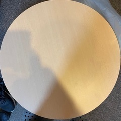 円卓テーブル