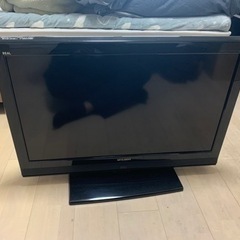 液晶テレビ　32型　三菱　2010年式