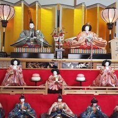 大幅値下げ！雛人形 　豪華　アンティーク 激安特価雛人形在庫処分】華やかな金襴衣装の大きな七寸官女が