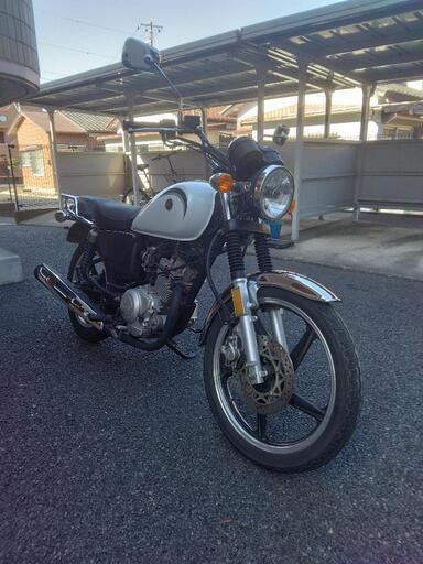 YAMAHA YB125SP 白 実動 