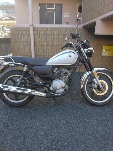 YAMAHA  YB125SP  白　実動