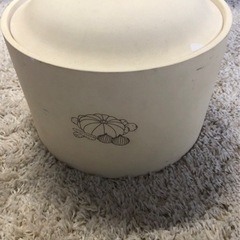 陶器の鍋