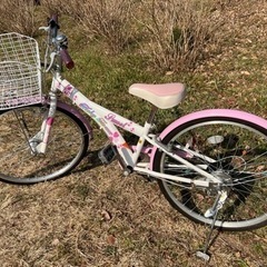 自転車　24インチ　女の子用(ブリヂストンのヘルメット付き)