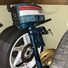 相談中)レストアベース　YAMAHA fish12 船外機付き