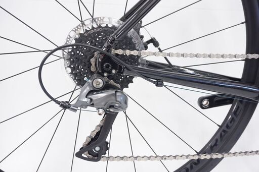 TREK「トレック」 DOMANE AL2 DISC 2022年モデル ロードバイク