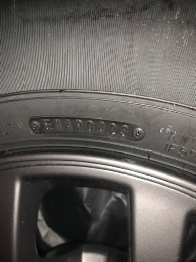 ジムニーシエラ純正タイヤ 195/80-15 新車外し② スズキ純正 アルミ 新車外し 195/80R15 ジムニー シエラ - メルカリ