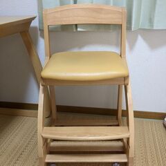 【ネット決済】Karimoku　学習机の椅子