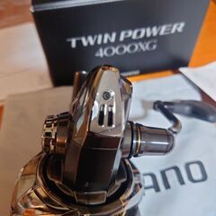 シマノ　ツインパワー　4000xg 使用少なめ