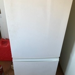 決まりました‼️シャープ冷蔵庫　　15年製