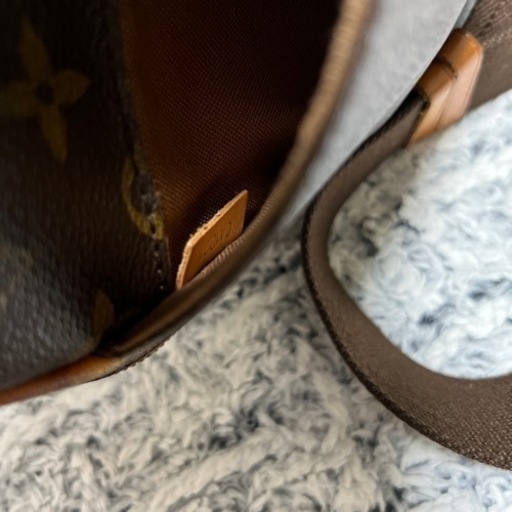 激安 ルイヴィトン M46530 スティーヴ カーフスキン（レザー