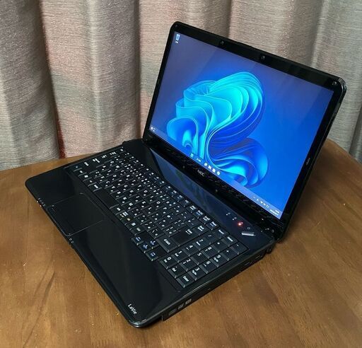 【売約済】【爆速カスタム \u0026 最新Win11 \u0026 最新Office2021Pro】i5 新品SSD ★ NEC LAVIE改 ★ 保証付安心整備済み ＆ 15.6型ワイドLED液晶 ★ 高速CPU i5(ターボブースト搭載) ★ 新品SSD ★ ブルーレイ 地デジTV Wifi MSOffice＆Adobe 管LS1500507