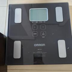 オムロン 体重計