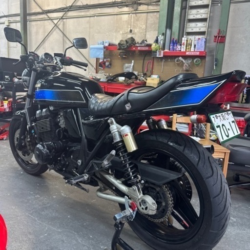 ZRX400II✨平成13年式✨車検付‼️即乗りOK‼️エンジン快調‼️カスタム⭐️全国陸送✨
