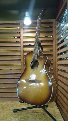 【愛品倶楽部柏店】Fender エレアコ NEWPORTER CLASSIC
