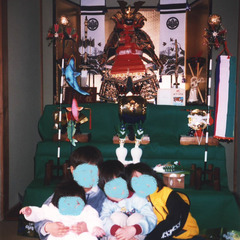 五月人形　鎧兜の3段飾り　差し上げます。