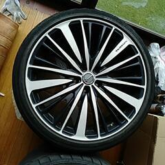 最終値下　20インチ　ロクサーニ