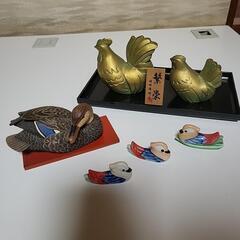 鳥の置物